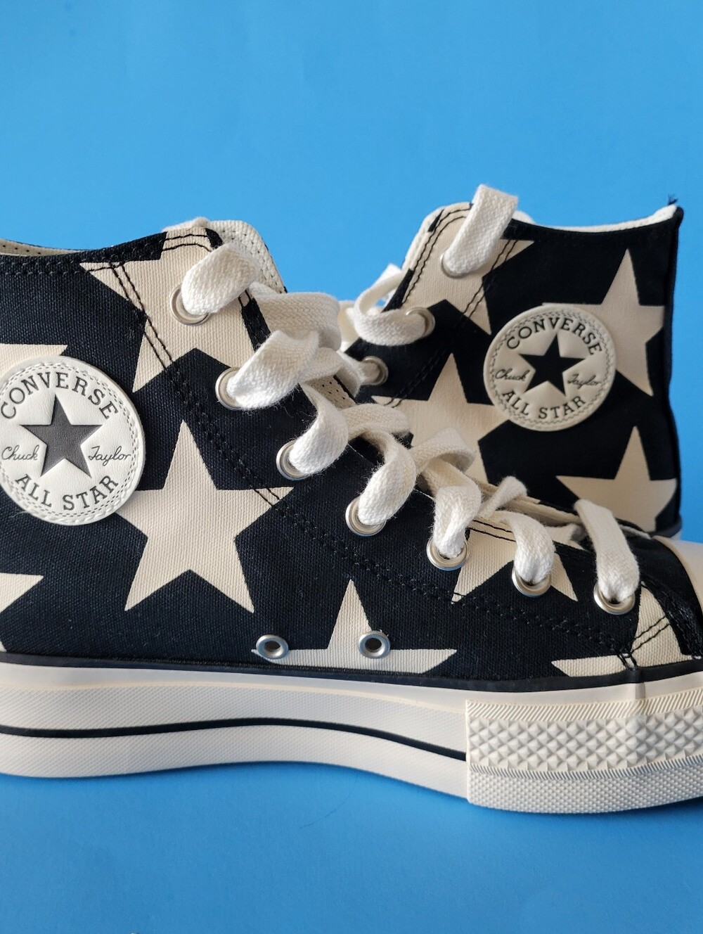 Converse Chuck Taylor All Star Lift Large Stars Black Ivory Woman's Sz 8 A09903C